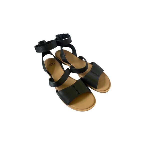 UGG | Women's Zahara Black Leather Sandals - Picture 1 of 5